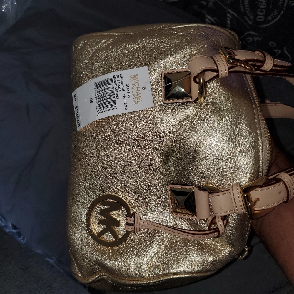 Purse - Picture 4 of 8